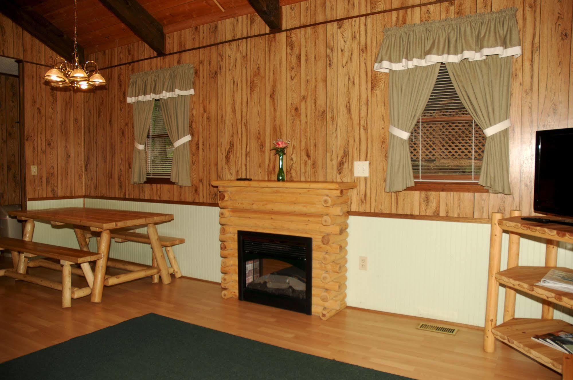 Carolina Landing Rv Resort - Caravan Park Fair Play ภายนอก รูปภาพ