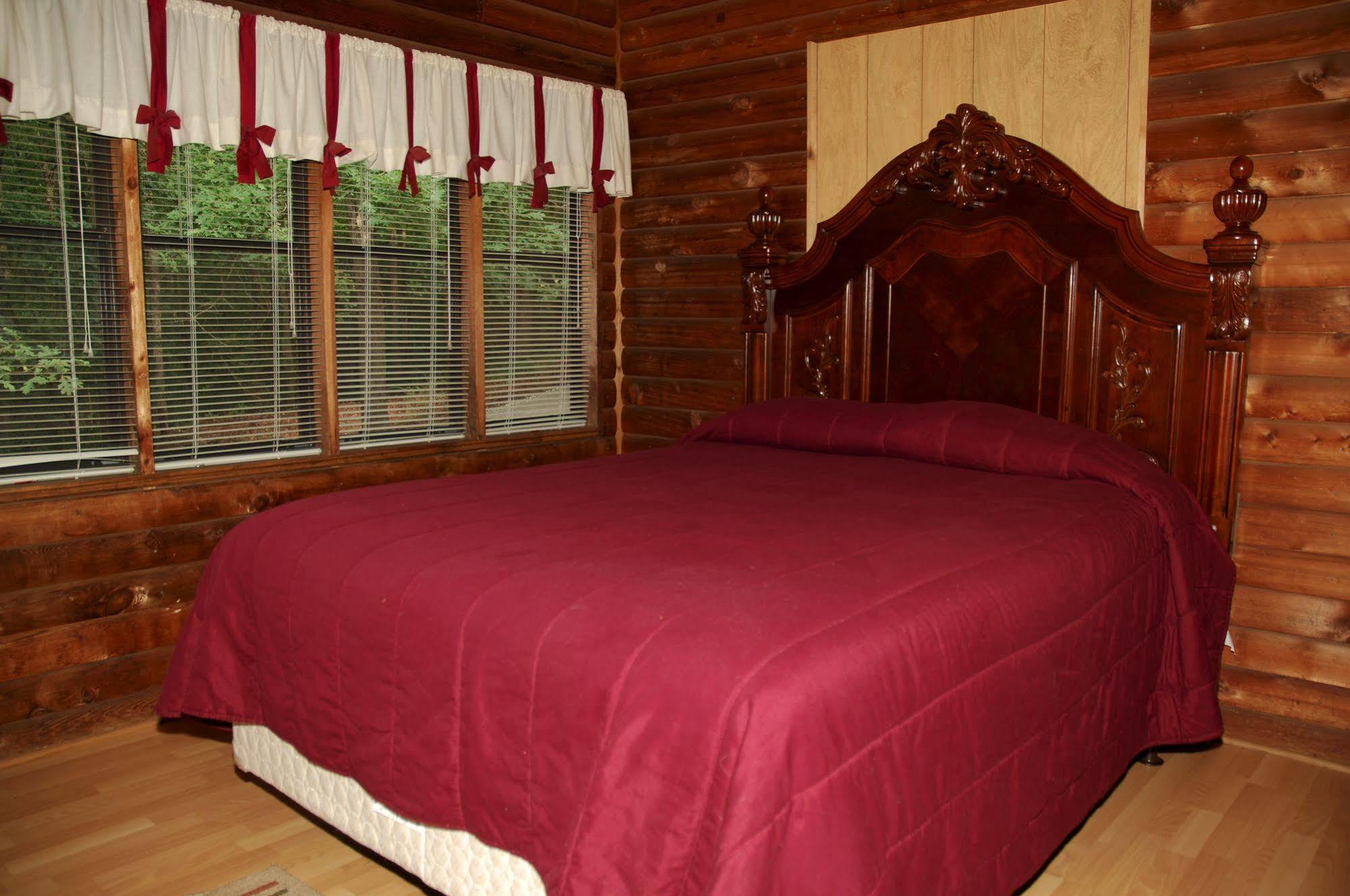 Carolina Landing Rv Resort - Caravan Park Fair Play ภายนอก รูปภาพ